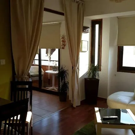 Apartament Alison Court Larnaca